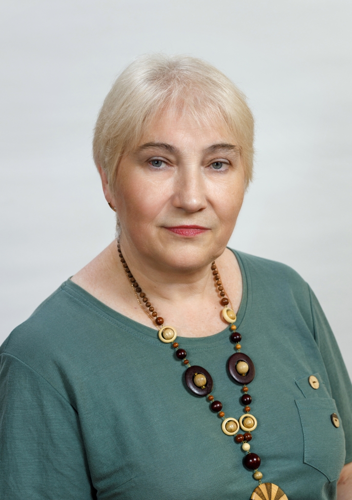 Жуковская Лариса Константиновна.